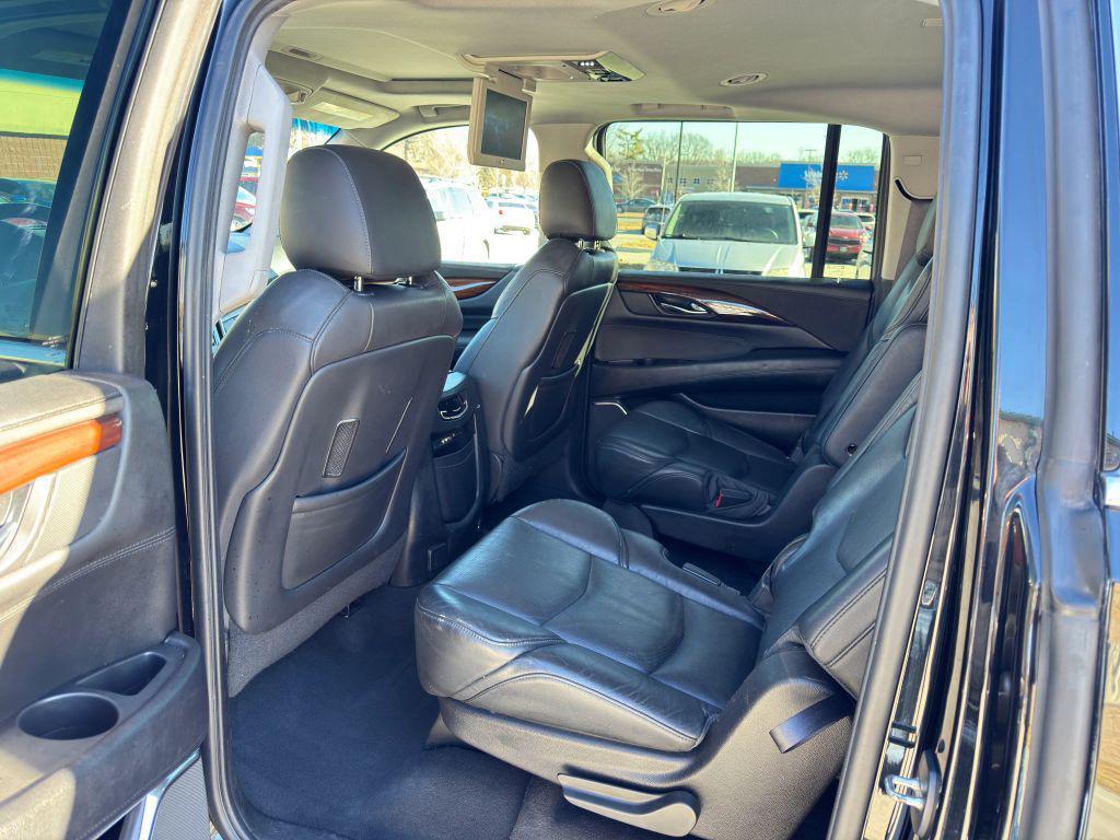 used 2015 Cadillac Escalade ESV car, priced at $19,950