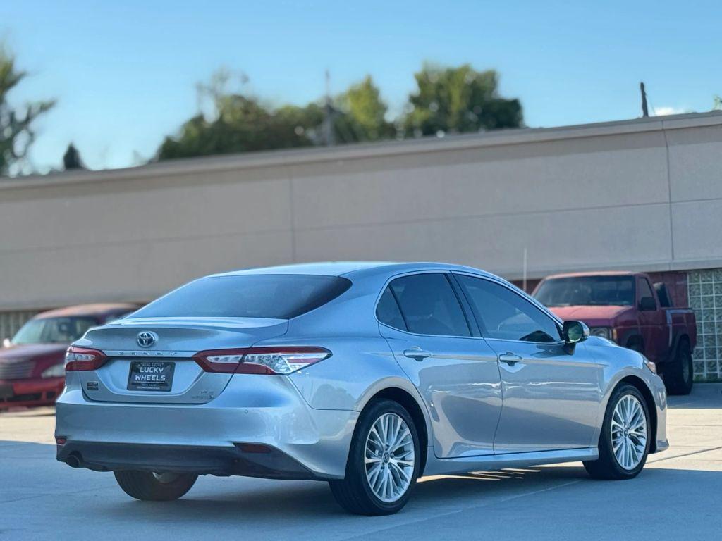 used 2018 Toyota Camry Hybrid car, priced at $17,850