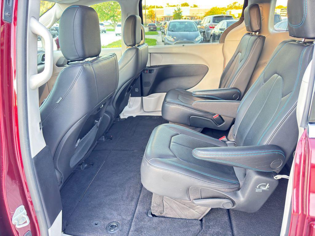 used 2021 Chrysler Pacifica car, priced at $20,450