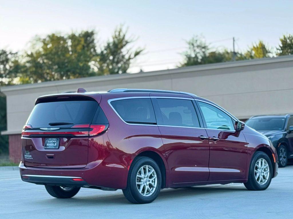 used 2021 Chrysler Pacifica car, priced at $20,450