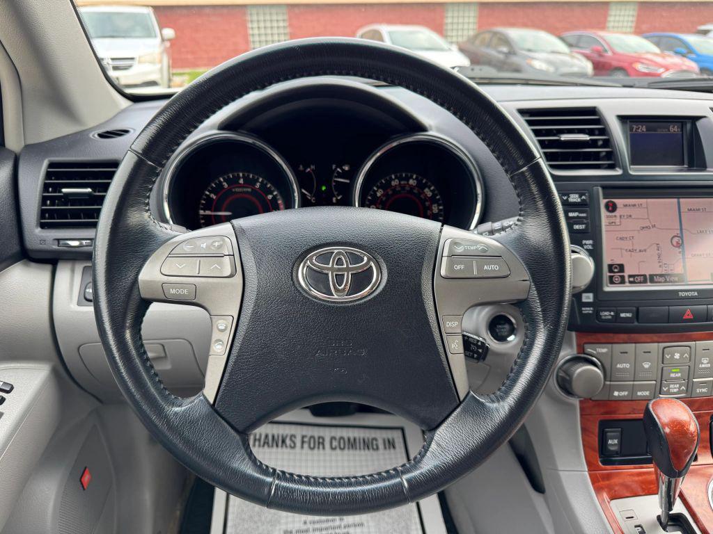used 2010 Toyota Highlander car, priced at $14,450