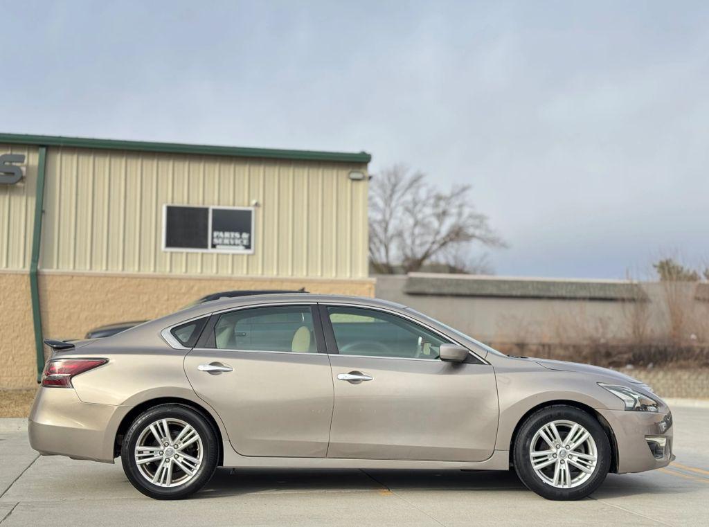 used 2014 Nissan Altima car, priced at $9,950