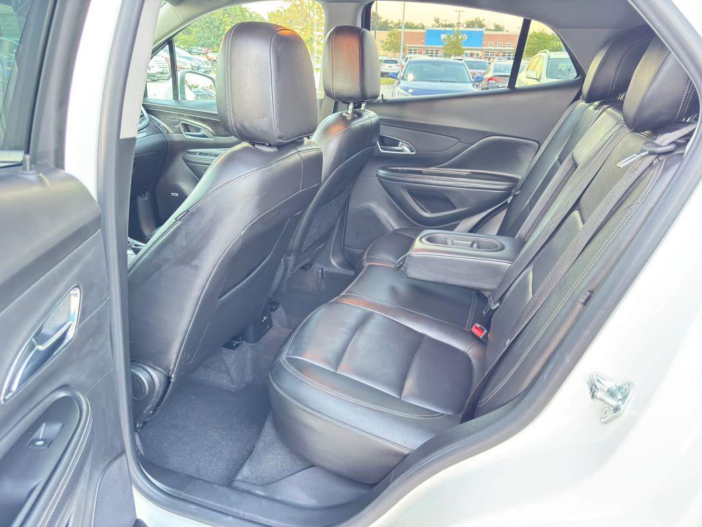 2015 White Pearl Tricoat Buick Encore