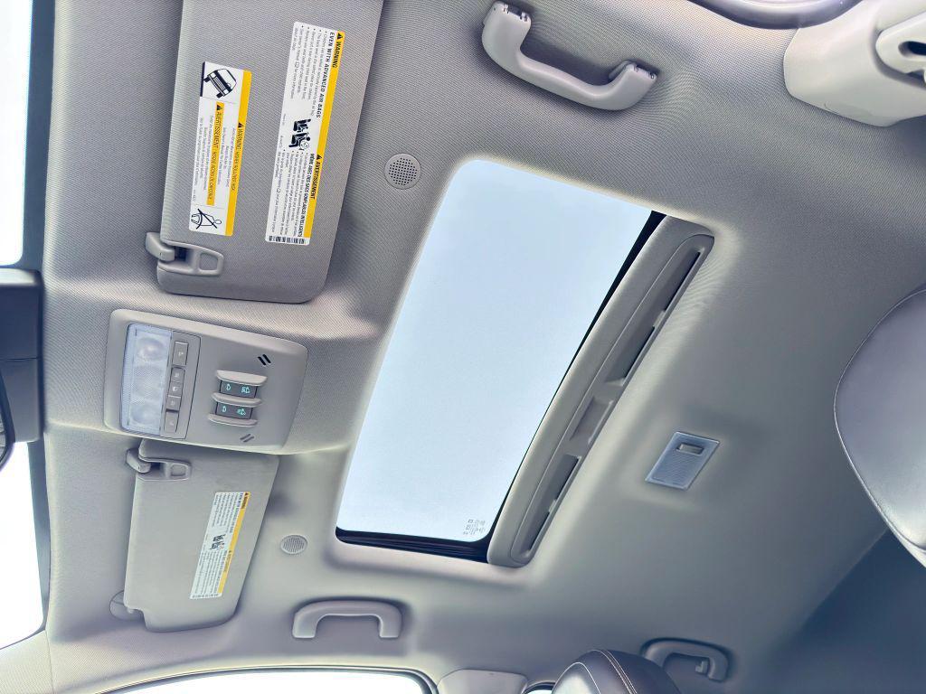 2015 White Pearl Tricoat Buick Encore
