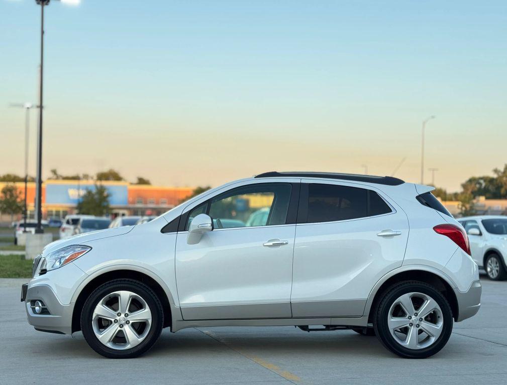 2015 White Pearl Tricoat Buick Encore