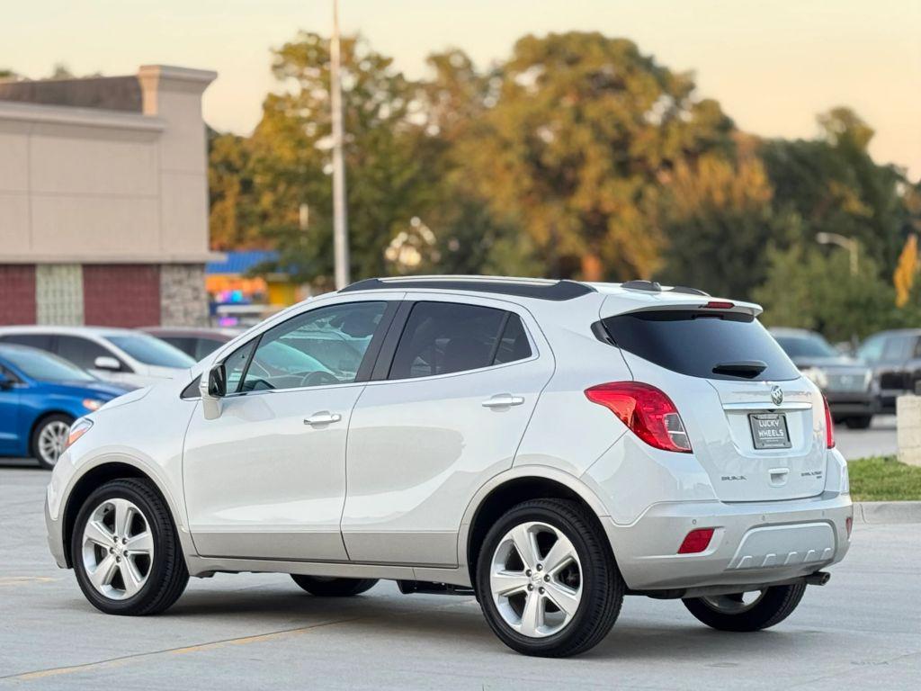 2015 White Pearl Tricoat Buick Encore