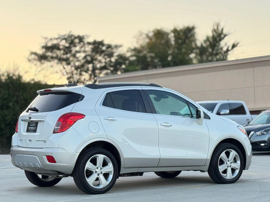 2015 White Pearl Tricoat Buick Encore