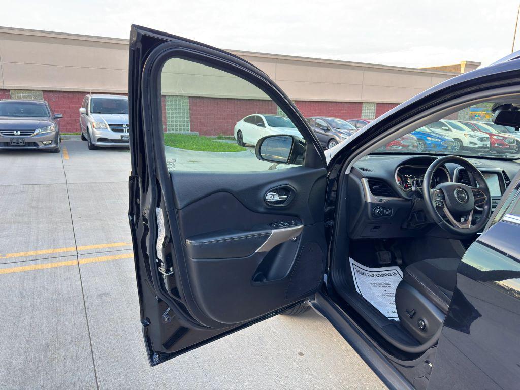 used 2017 Jeep Cherokee car, priced at $13,850