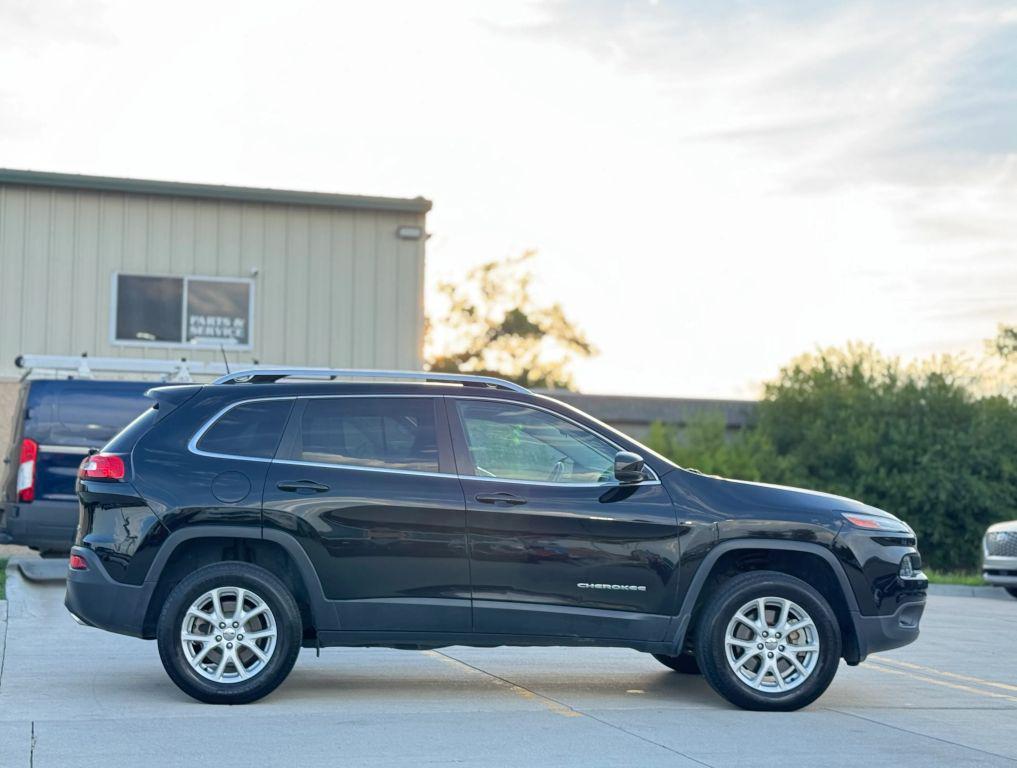used 2017 Jeep Cherokee car, priced at $13,850