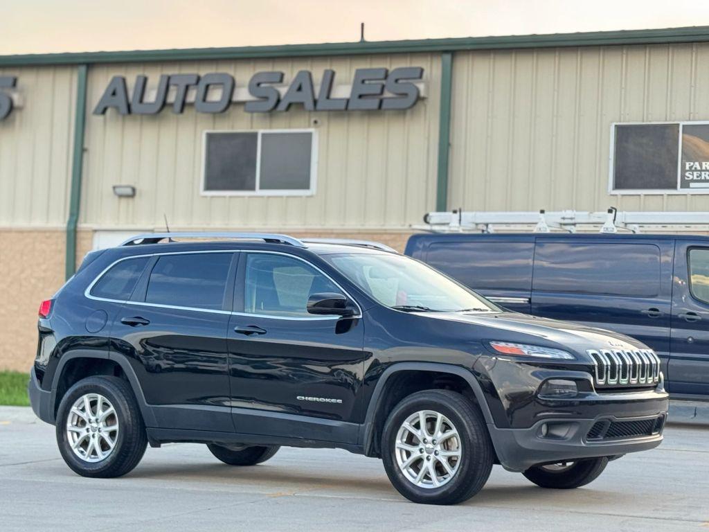used 2017 Jeep Cherokee car, priced at $13,850