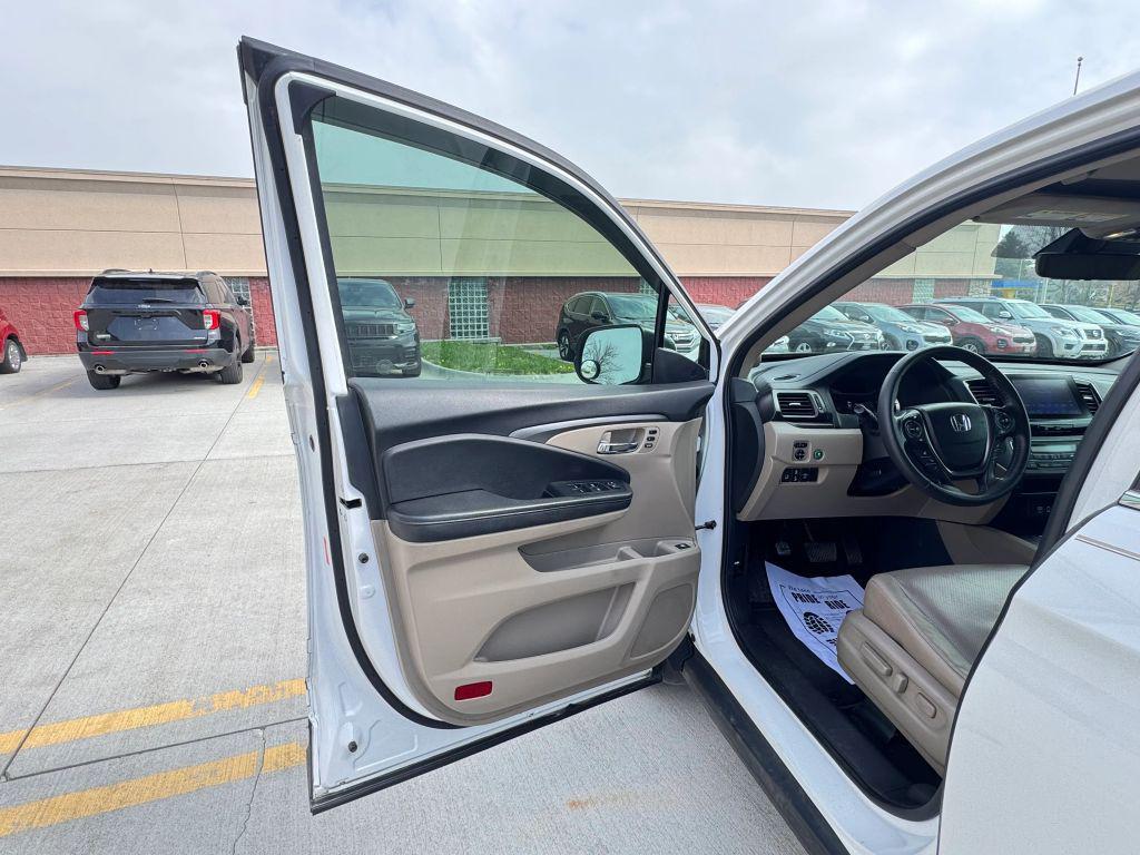 used 2023 Honda Ridgeline car, priced at $24,850