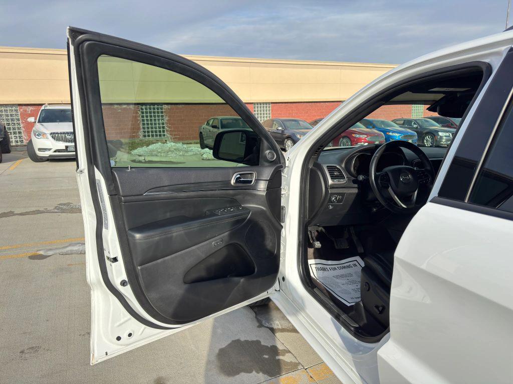 used 2019 Jeep Grand Cherokee car, priced at $25,450