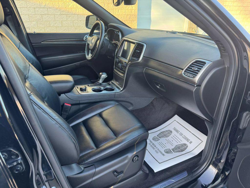 used 2018 Jeep Grand Cherokee car, priced at $19,995