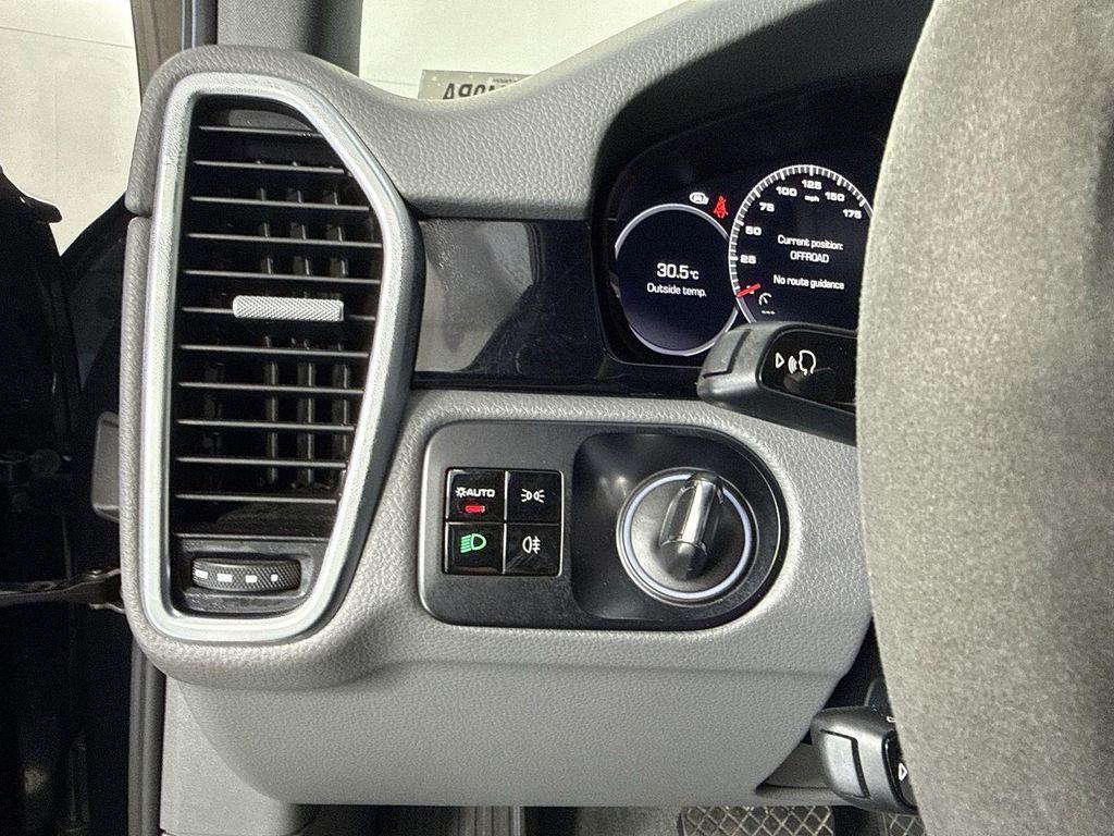 used 2019 Porsche Cayenne car, priced at $32,995
