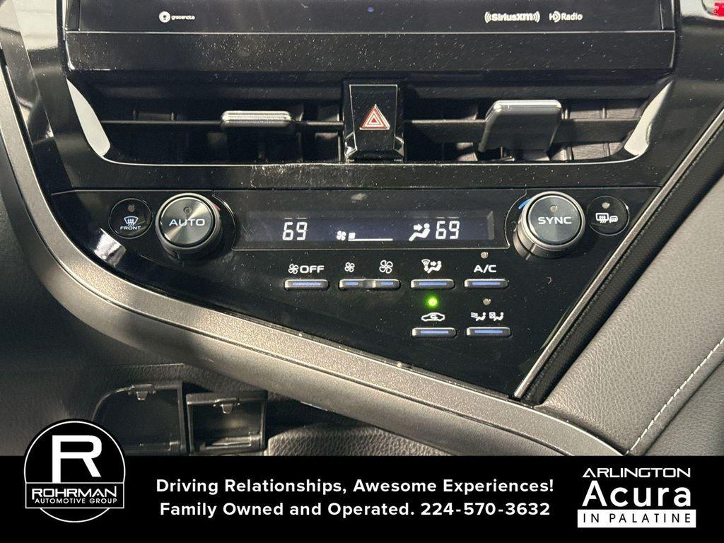 used 2024 Toyota Camry Hybrid car, priced at $28,811