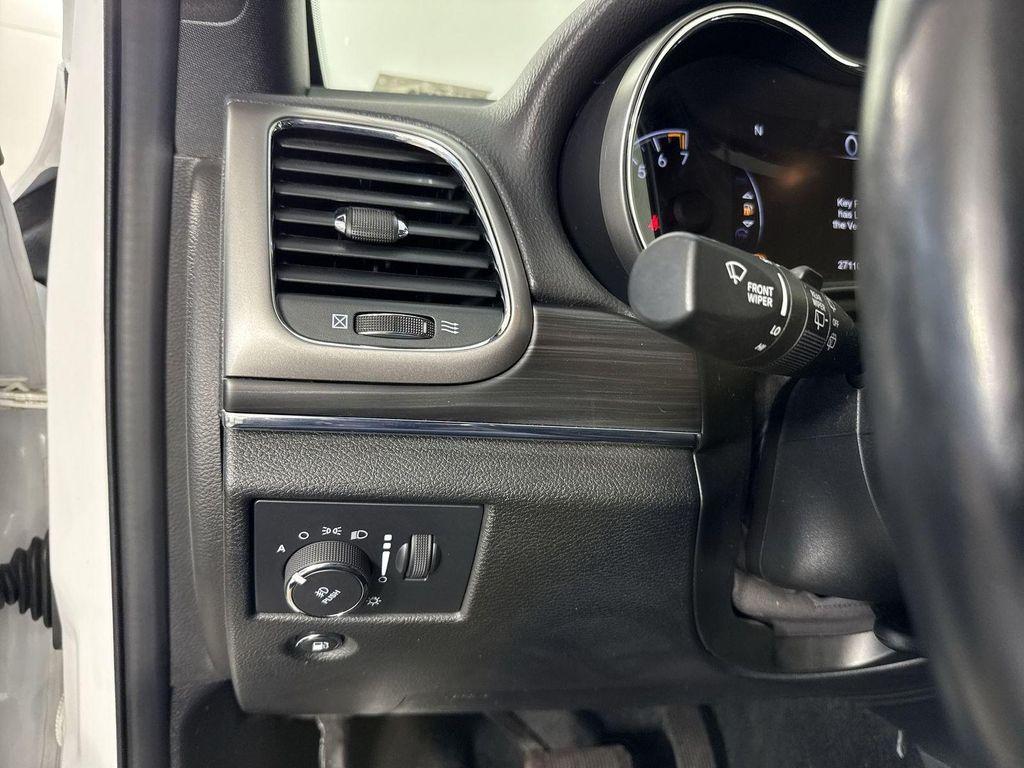 used 2022 Jeep Grand Cherokee car, priced at $24,997