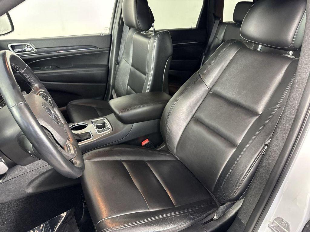 used 2022 Jeep Grand Cherokee car, priced at $24,997