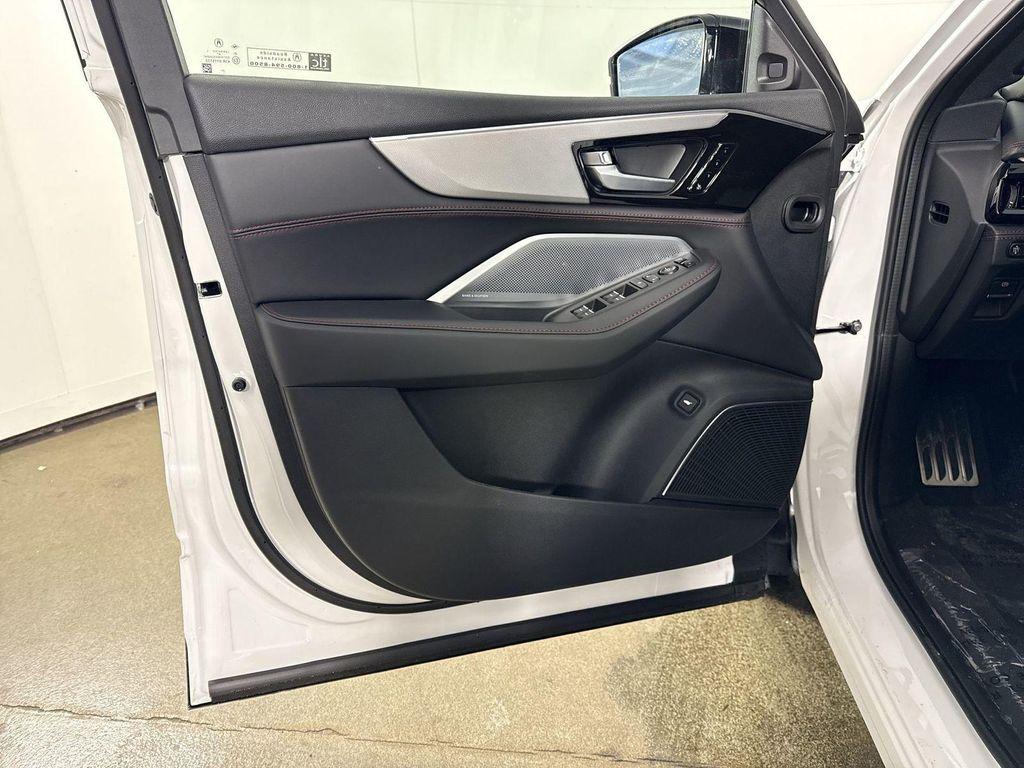 new 2026 Acura MDX car, priced at $70,950