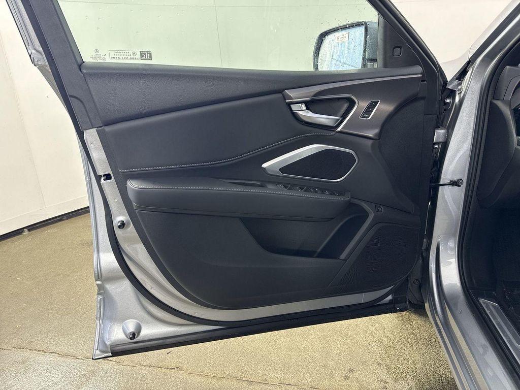 new 2026 Acura RDX car, priced at $46,550