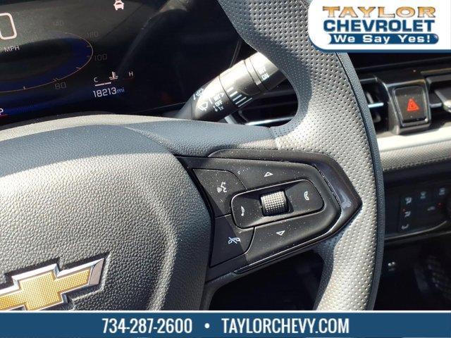 used 2025 Chevrolet TrailBlazer car, priced at $23,995