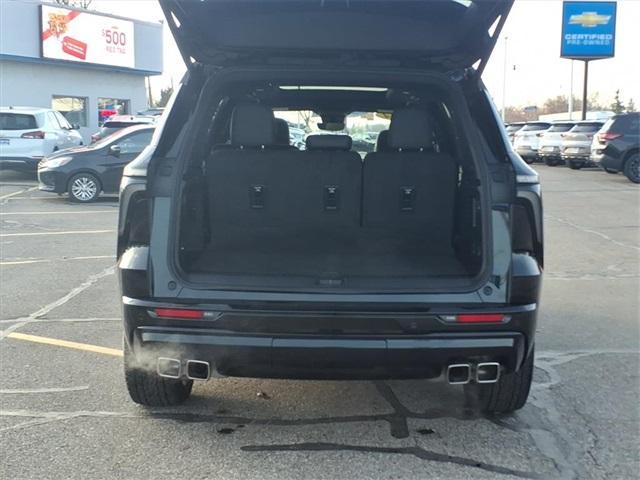 used 2024 Chevrolet Traverse car, priced at $48,995