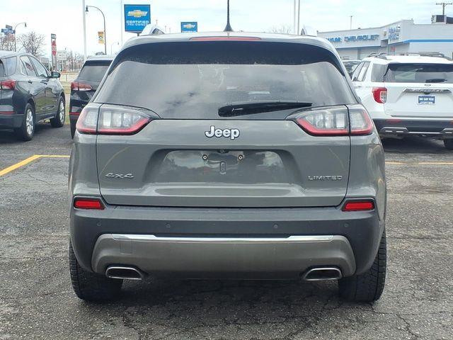 used 2019 Jeep Cherokee car, priced at $17,995