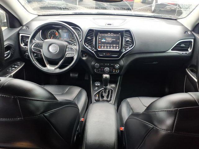 used 2019 Jeep Cherokee car, priced at $17,995