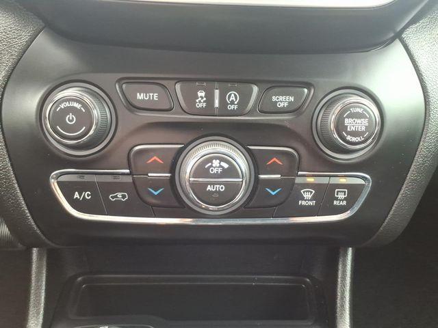 used 2019 Jeep Cherokee car, priced at $17,995