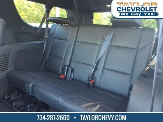 used 2024 Cadillac Escalade ESV car, priced at $71,695