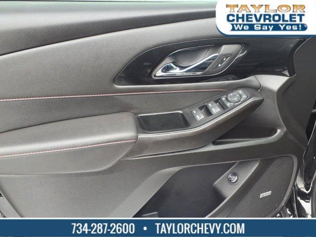 used 2023 Chevrolet Traverse car, priced at $34,995