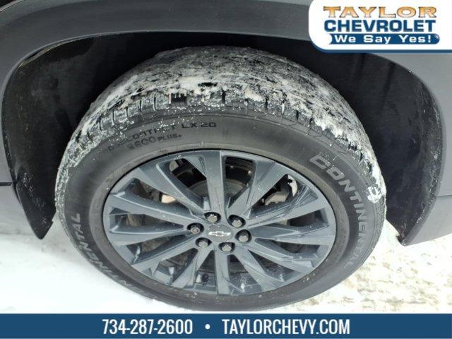 used 2023 Chevrolet Traverse car, priced at $34,995