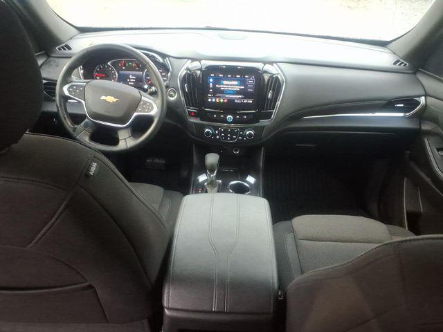 used 2023 Chevrolet Traverse car, priced at $29,995