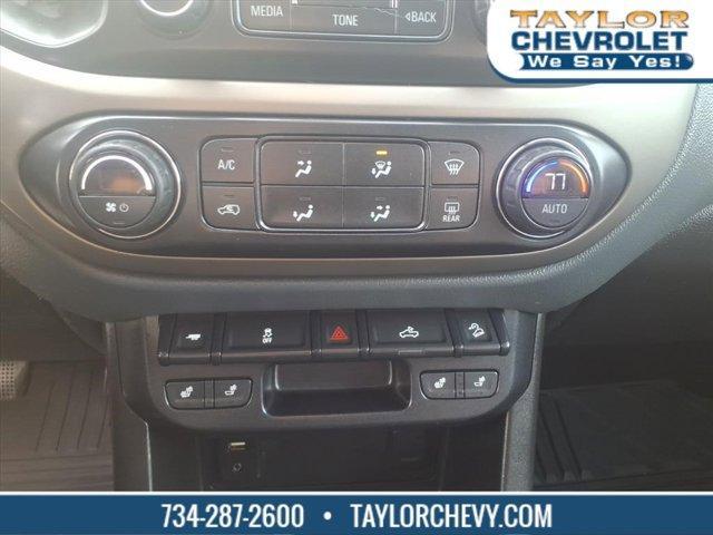 used 2015 Chevrolet Colorado car, priced at $13,995