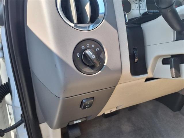 used 2014 Ford Expedition EL car, priced at $5,995