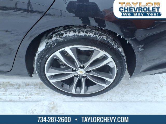 used 2022 Chevrolet Malibu car, priced at $18,559