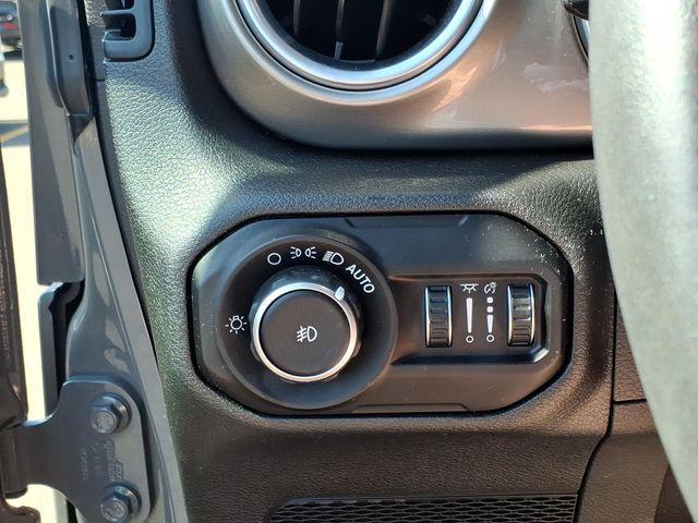 used 2018 Jeep Wrangler Unlimited car, priced at $28,795