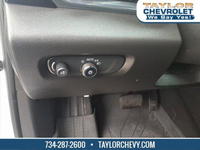 used 2023 Chevrolet Traverse car, priced at $36,995