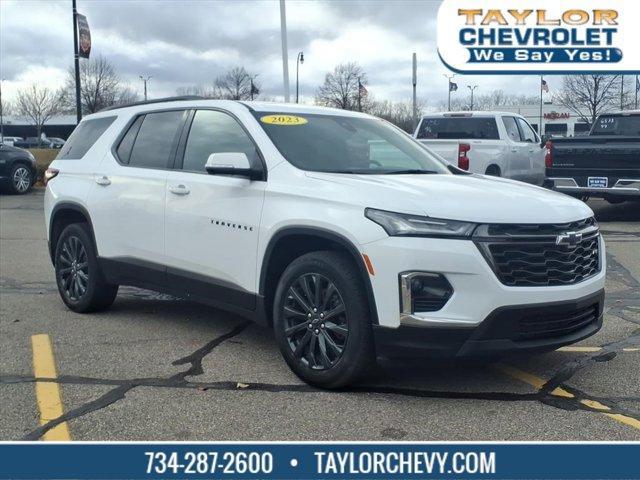used 2023 Chevrolet Traverse car, priced at $36,995