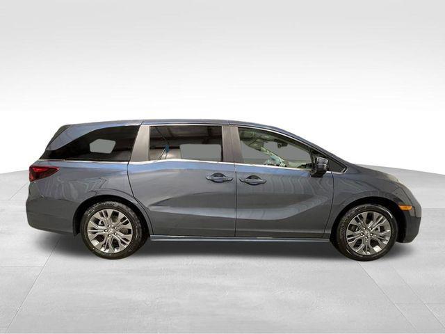 new 2026 Honda Odyssey car, priced at $48,990