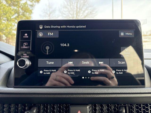 new 2026 Honda CR-V Hybrid car, priced at $40,630