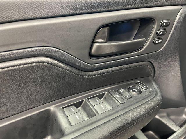 new 2026 Honda Odyssey car, priced at $42,610