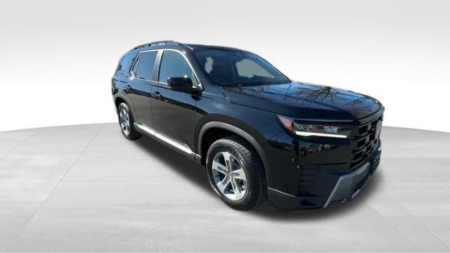 new 2026 Honda Pilot car, priced at $46,740