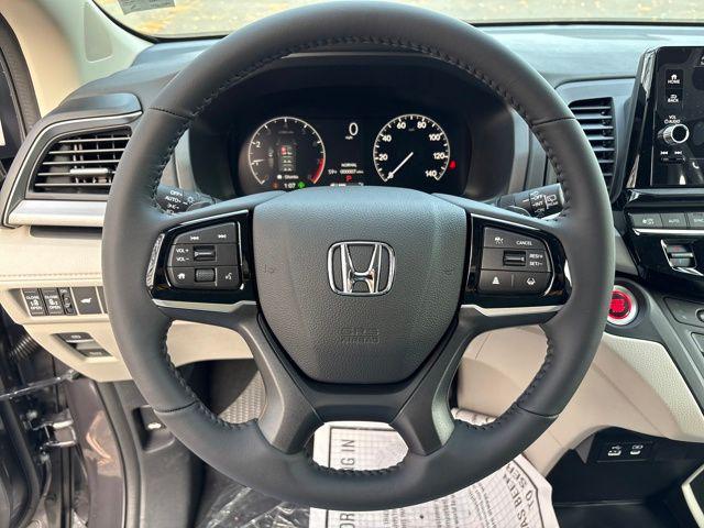 new 2026 Honda Odyssey car, priced at $41,737