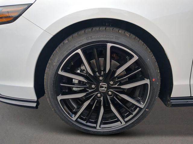 new 2026 Honda Accord Hybrid car, priced at $41,145