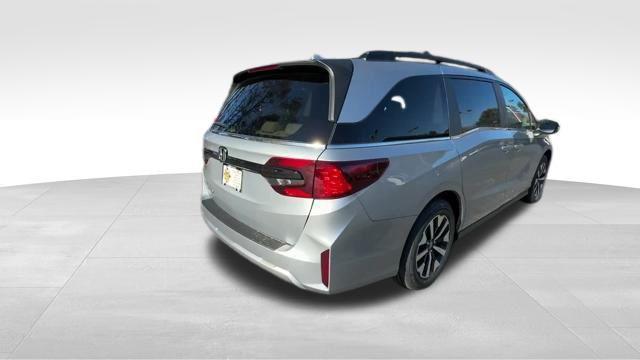 new 2026 Honda Odyssey car, priced at $42,385