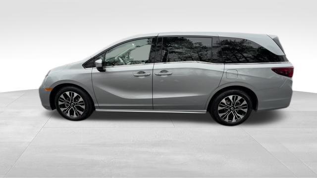 new 2026 Honda Odyssey car, priced at $53,190