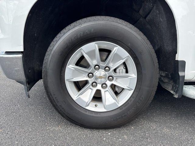 used 2024 Chevrolet Silverado 1500 car, priced at $30,821