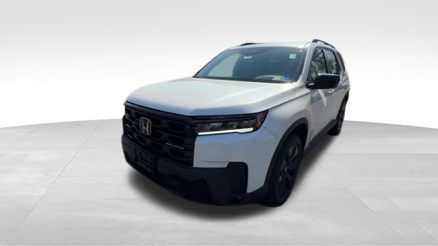 new 2026 Honda Pilot car, priced at $56,945