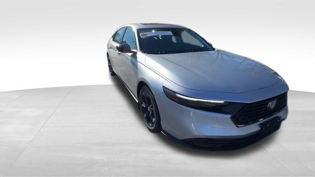 new 2025 Honda Accord car, priced at $31,755