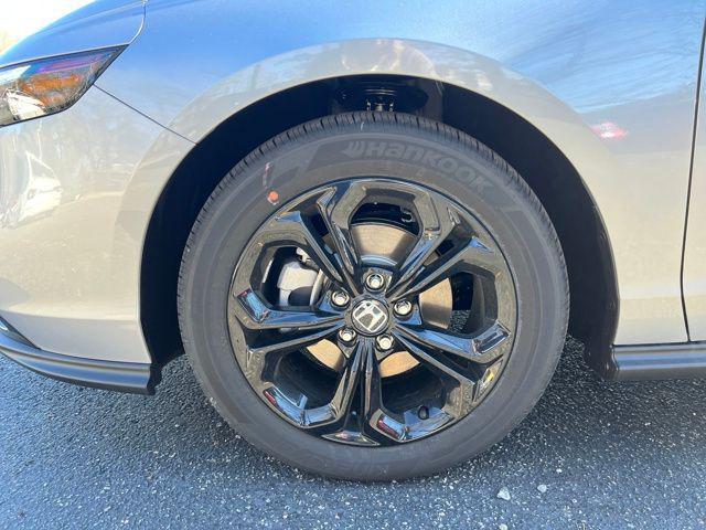new 2025 Honda Accord car, priced at $31,755
